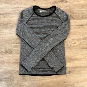 Victoria’s Secret VSX Sport workout top